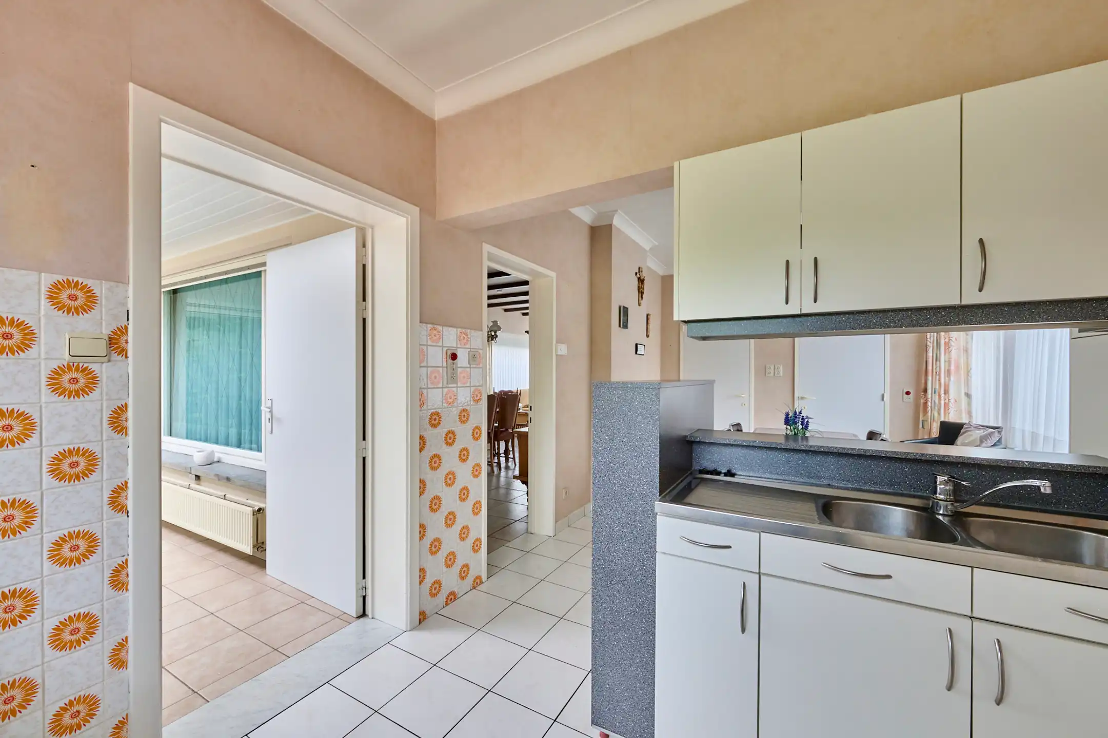 Residentieel gelegen woning op een ZO georiënteerd perceel foto 7