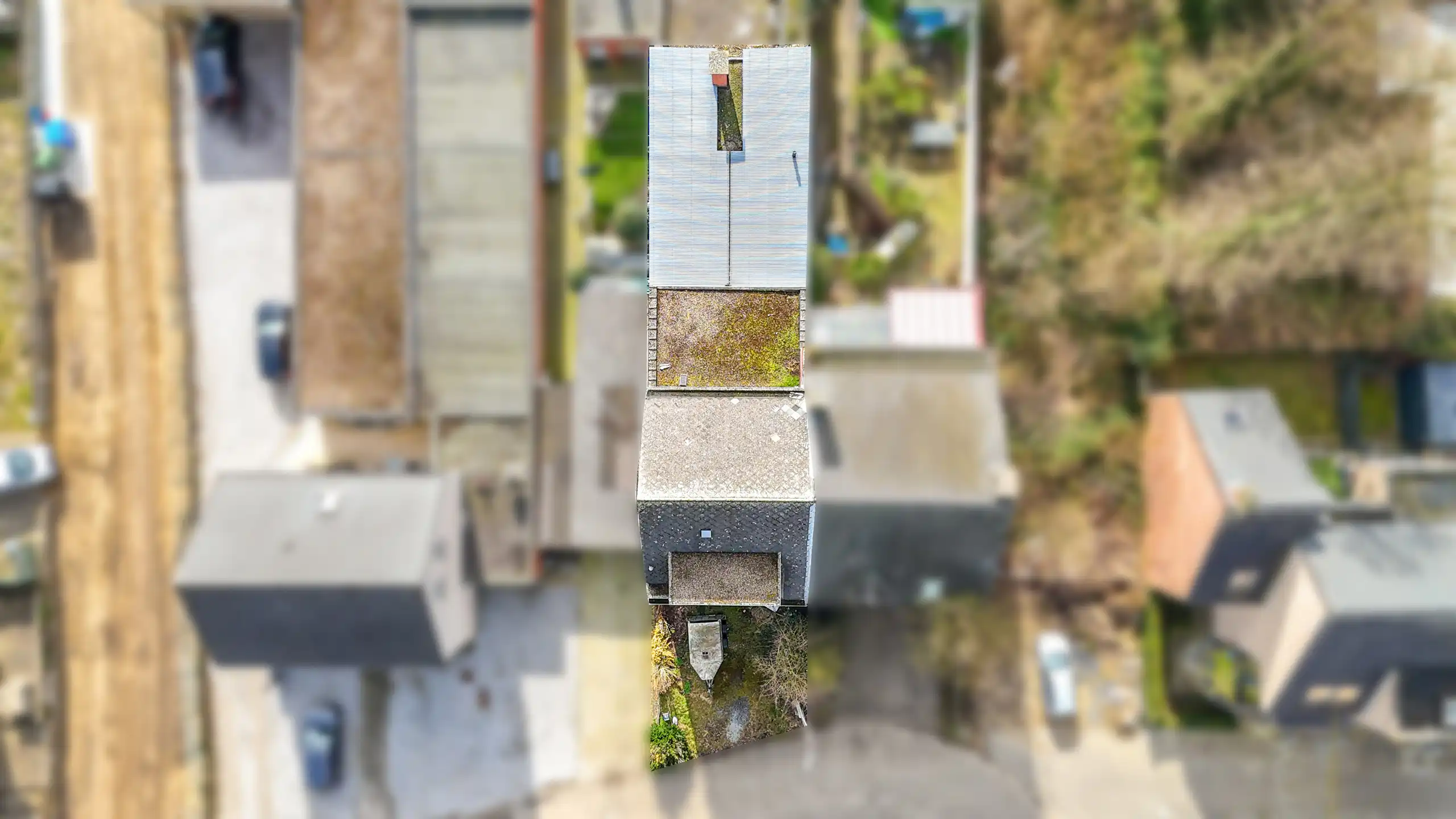 Ruwbouw woning om af te werken met opslagruimte in Heusden! foto 8