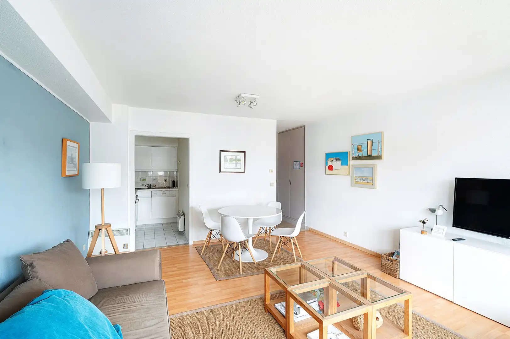 Zuidgericht appartement gelegen in de Jozef Nellenslaan in het prestigieuze Albertstrand. foto 5