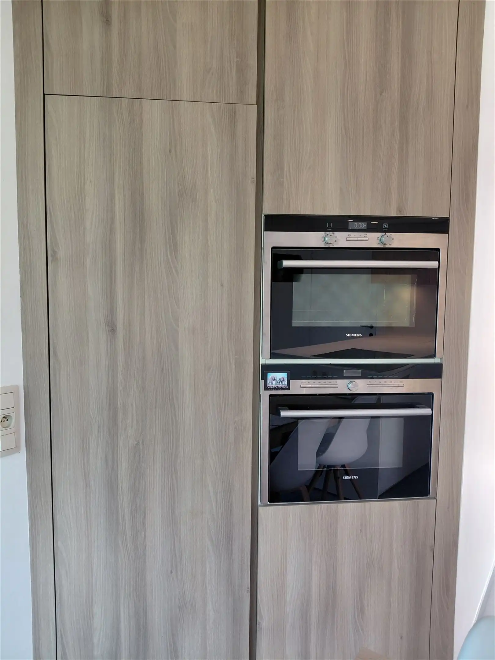 TE HUUR: Unieke woning met 3 slaapkamers en prachtige tuin te Houthalen! foto 14