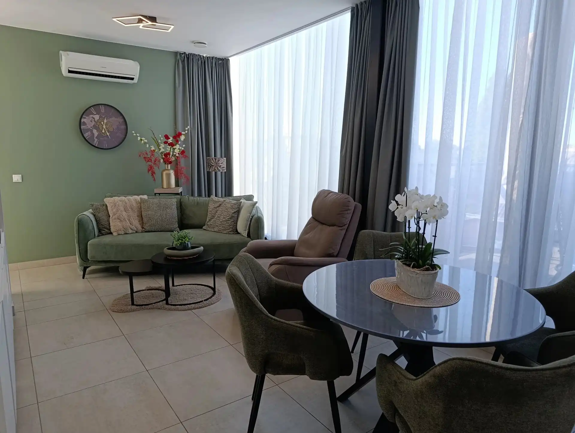 lichtrijke loft Sint-Truiden foto 3