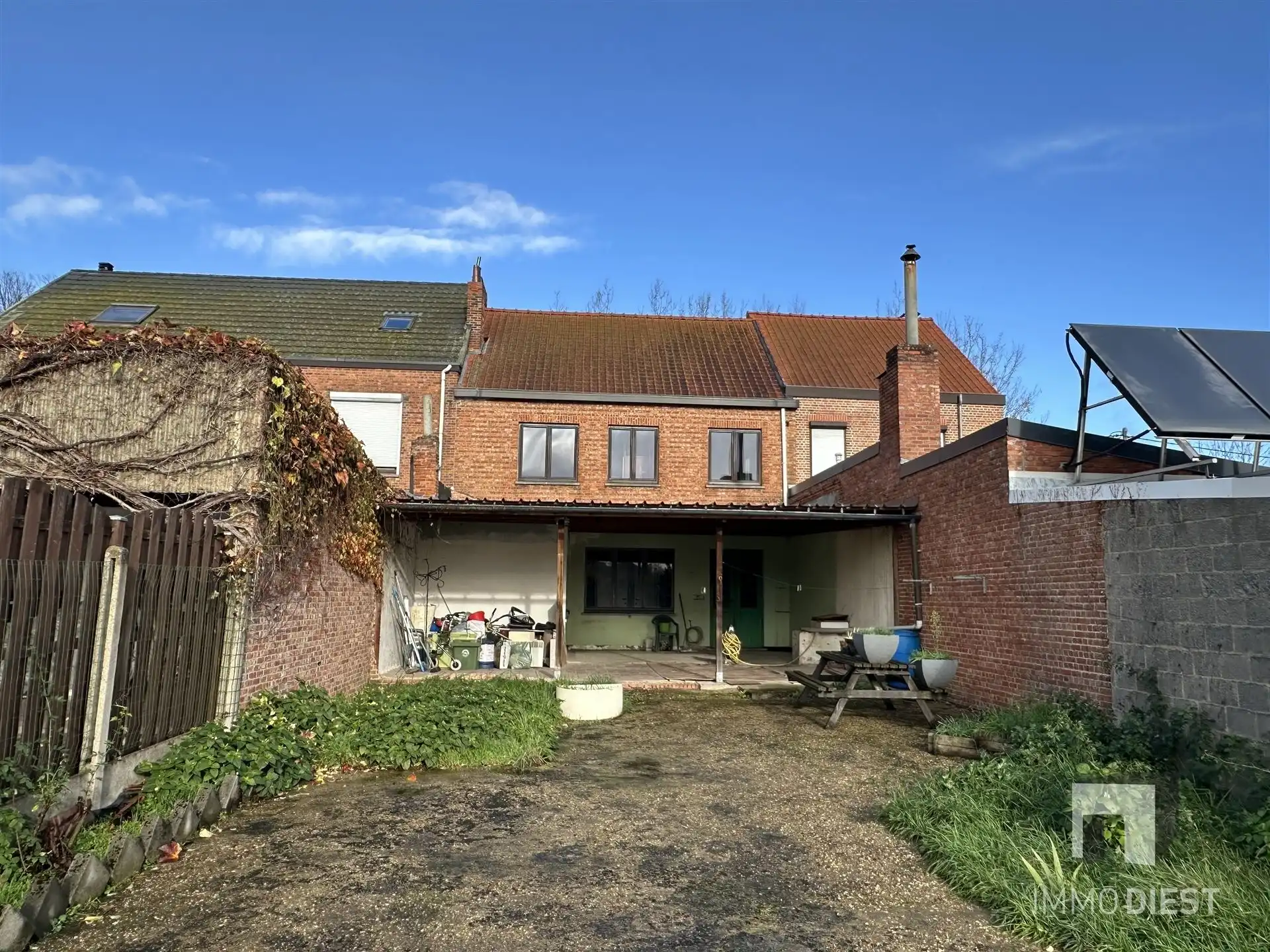 Woning met 3 slpks, garage en grote tuin. Vlakbij station Diest gelegen. foto 18