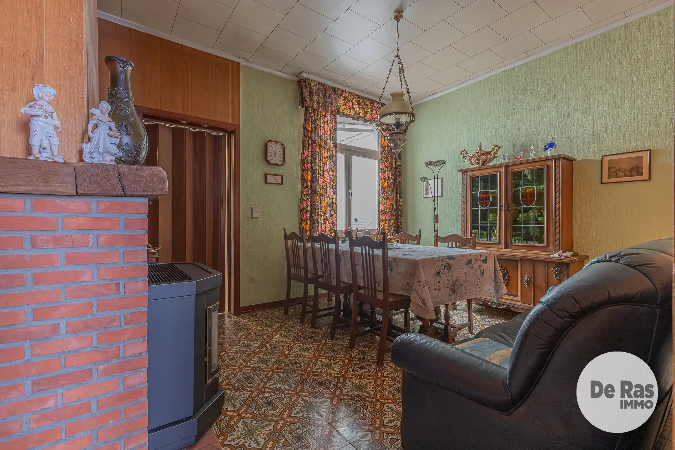 LEDE - Charmante renovatiewoning met tuin in centrum foto 6