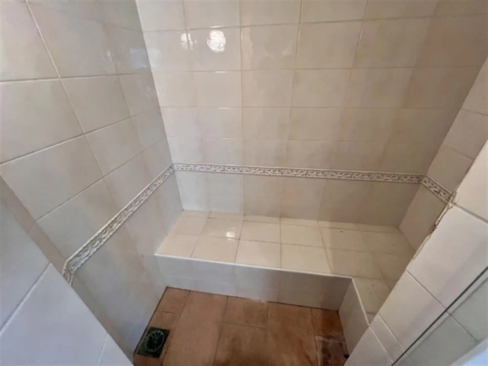 Statig landgoed met binnenzwembad op toplocatie foto 43