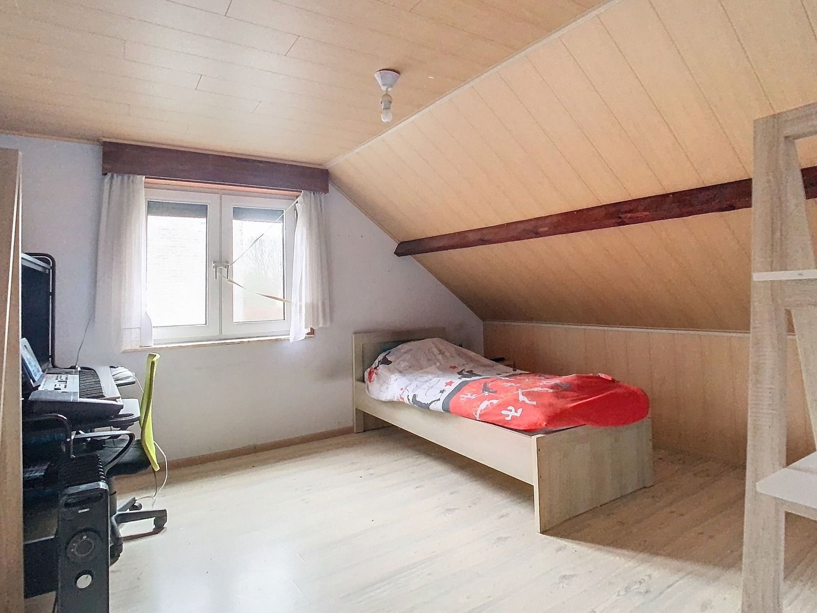 Zéér Ruime HOB met 6 SLPK én grote tuin! foto 16