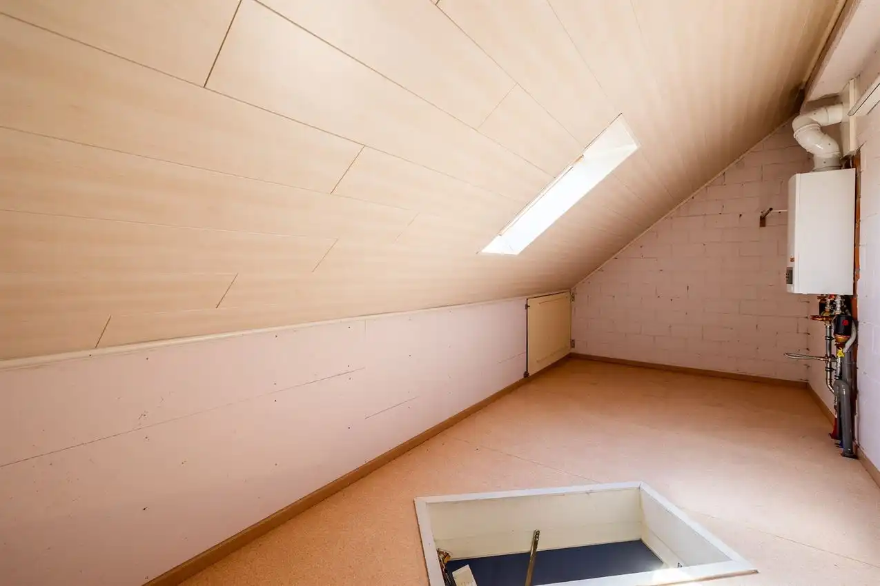Duplex met twee slaapkamers en autostaanplaats op rustige locatie foto 19