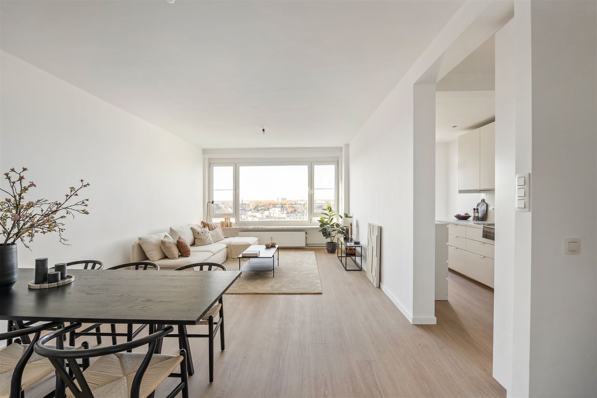 Gerenoveerd appartement met panoramisch uitzicht foto 3