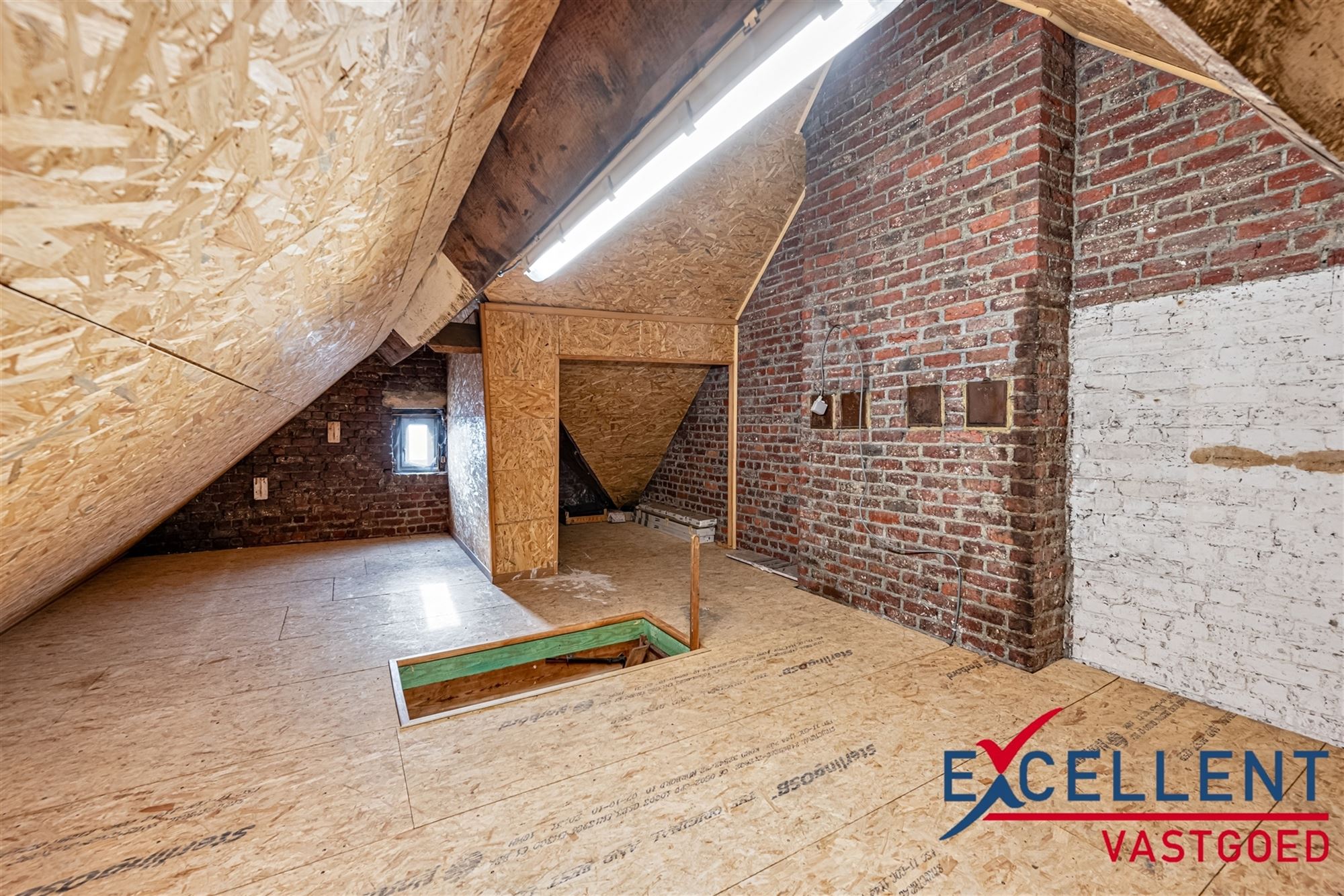 Instapklare halfopen bebouwing met stadstuin in Ronse! foto 11