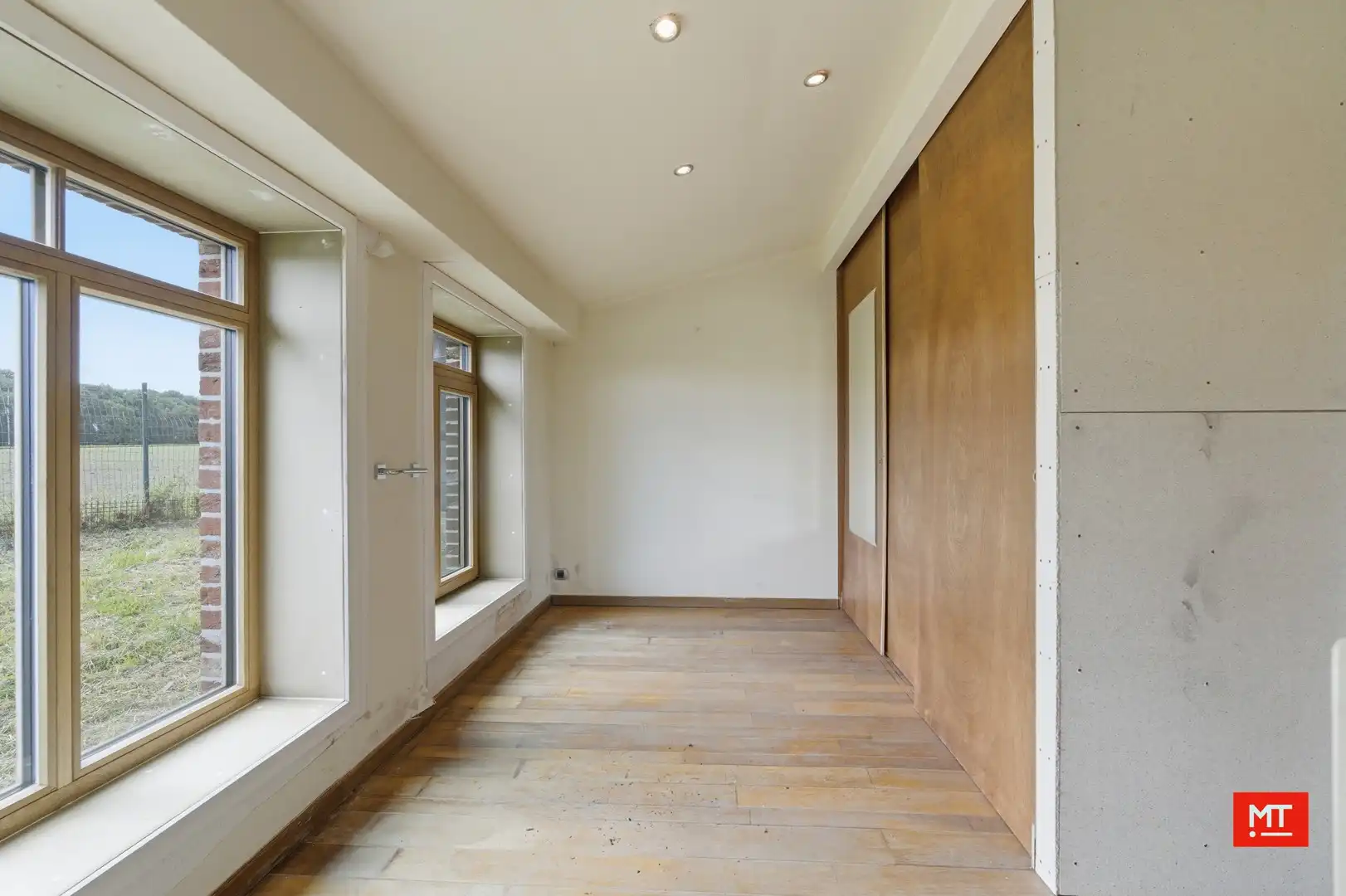 Landelijk gelegen alleenstaande woning met 3 slaapkamers en zonnige tuin te Zillebeke foto 8