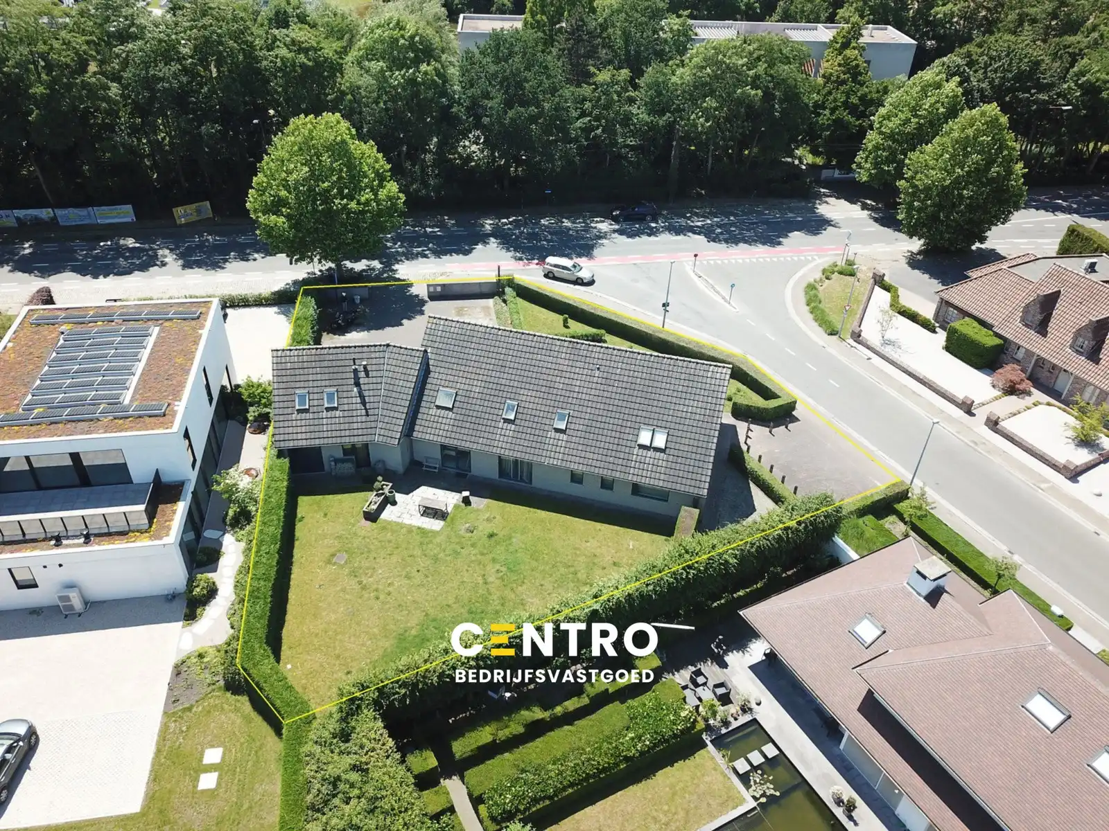 Commercieel te koop Hoogleedsesteenweg 340/A - 8800 Roeselare