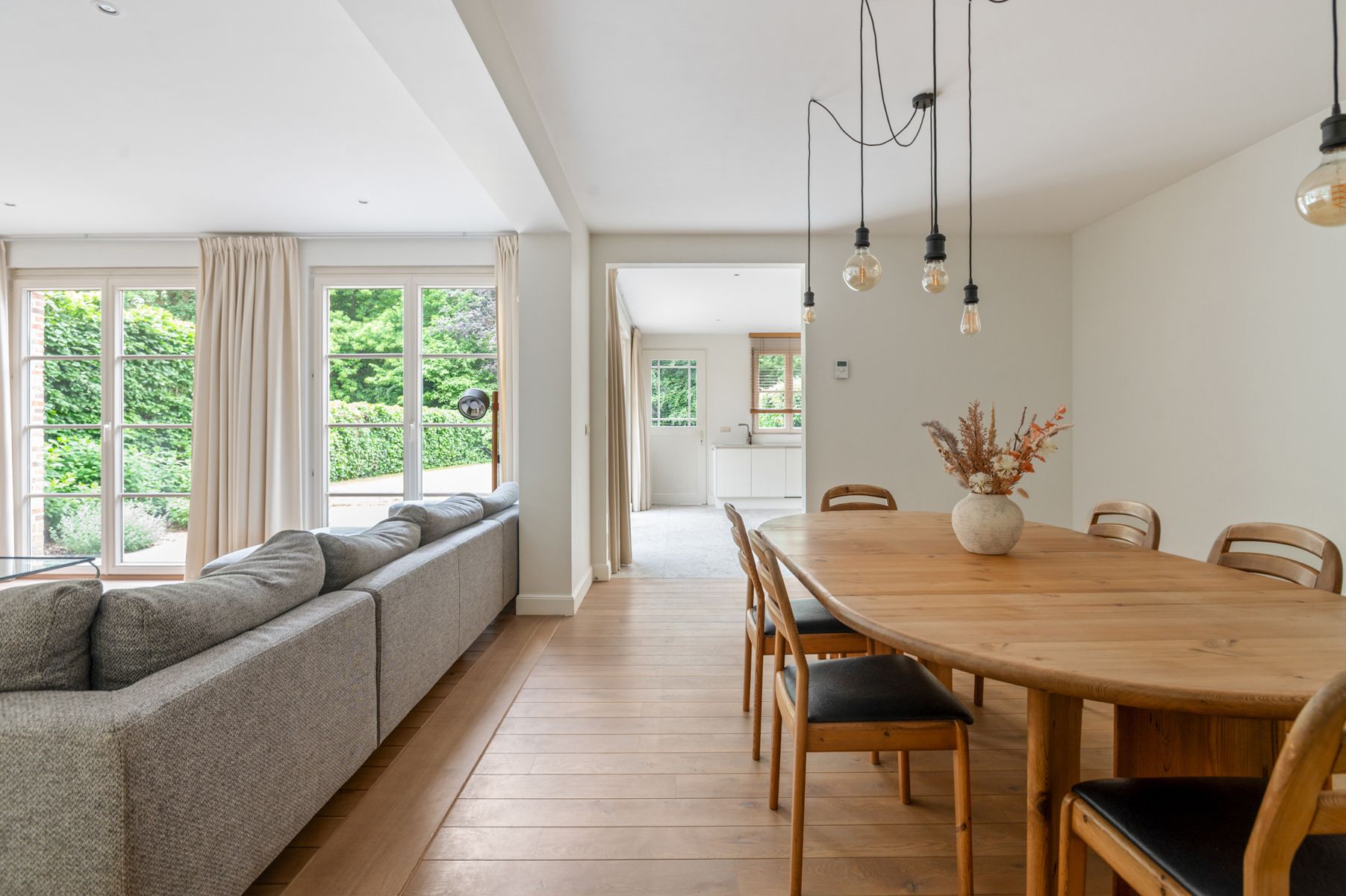 Instapklare energiezuinige woning in pastorijstijl nabij het centrum  foto 7