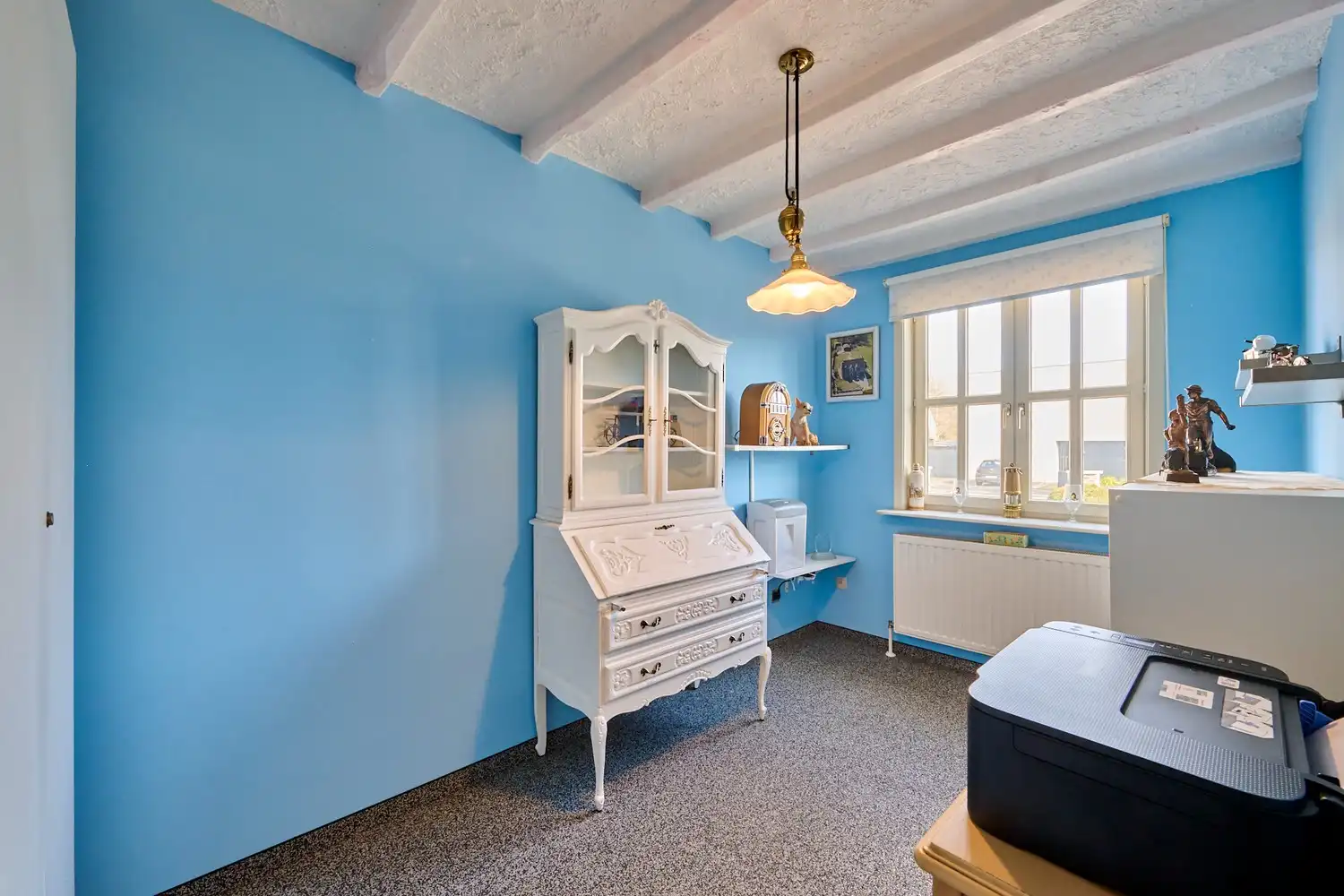 Goed onderhouden woning op ruim perceel in een bosrijke omgeving te Beringen. foto 10