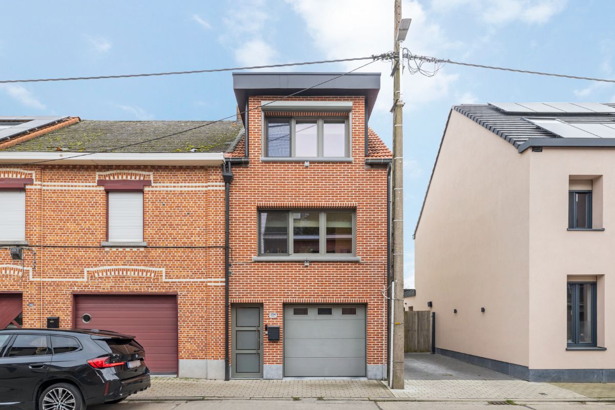 Opwijksestraat 254 - 9280 Lebbeke foto {{pictureIndex}}