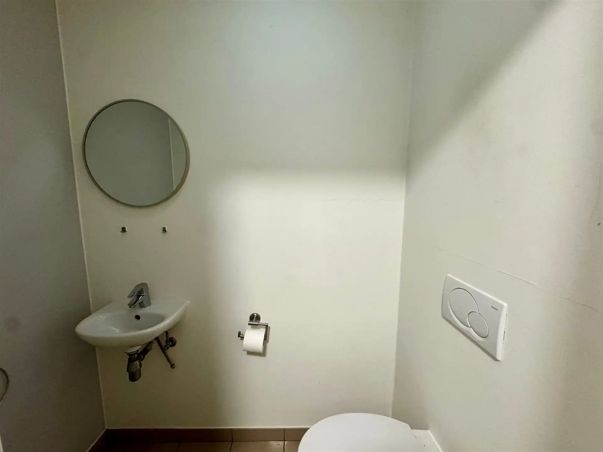 Ruim appartement met 2 slaapkamers en groot terras foto 8