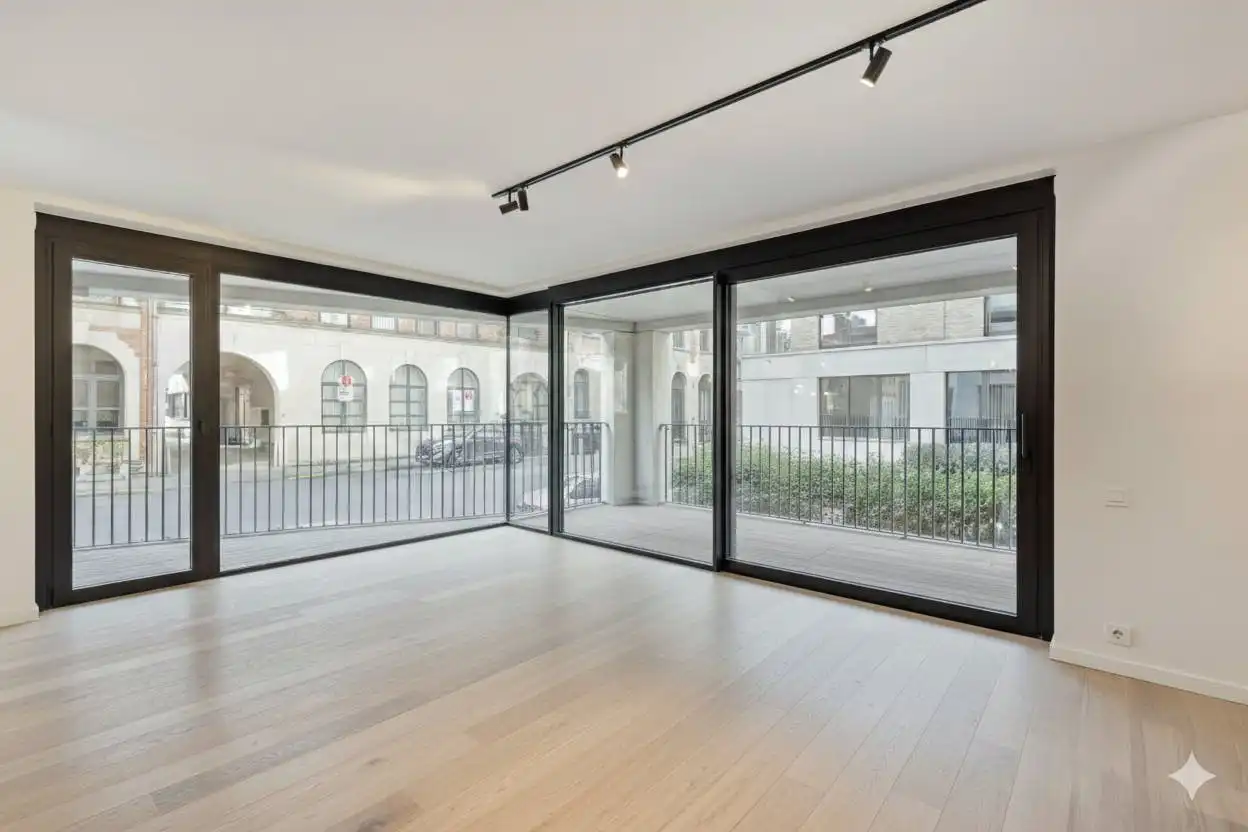 Modern en prachtig afgewerkt appartement in hartje Roeselare foto 2