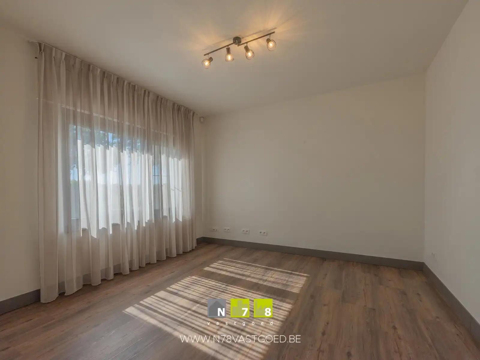 Huis te koop foto 13