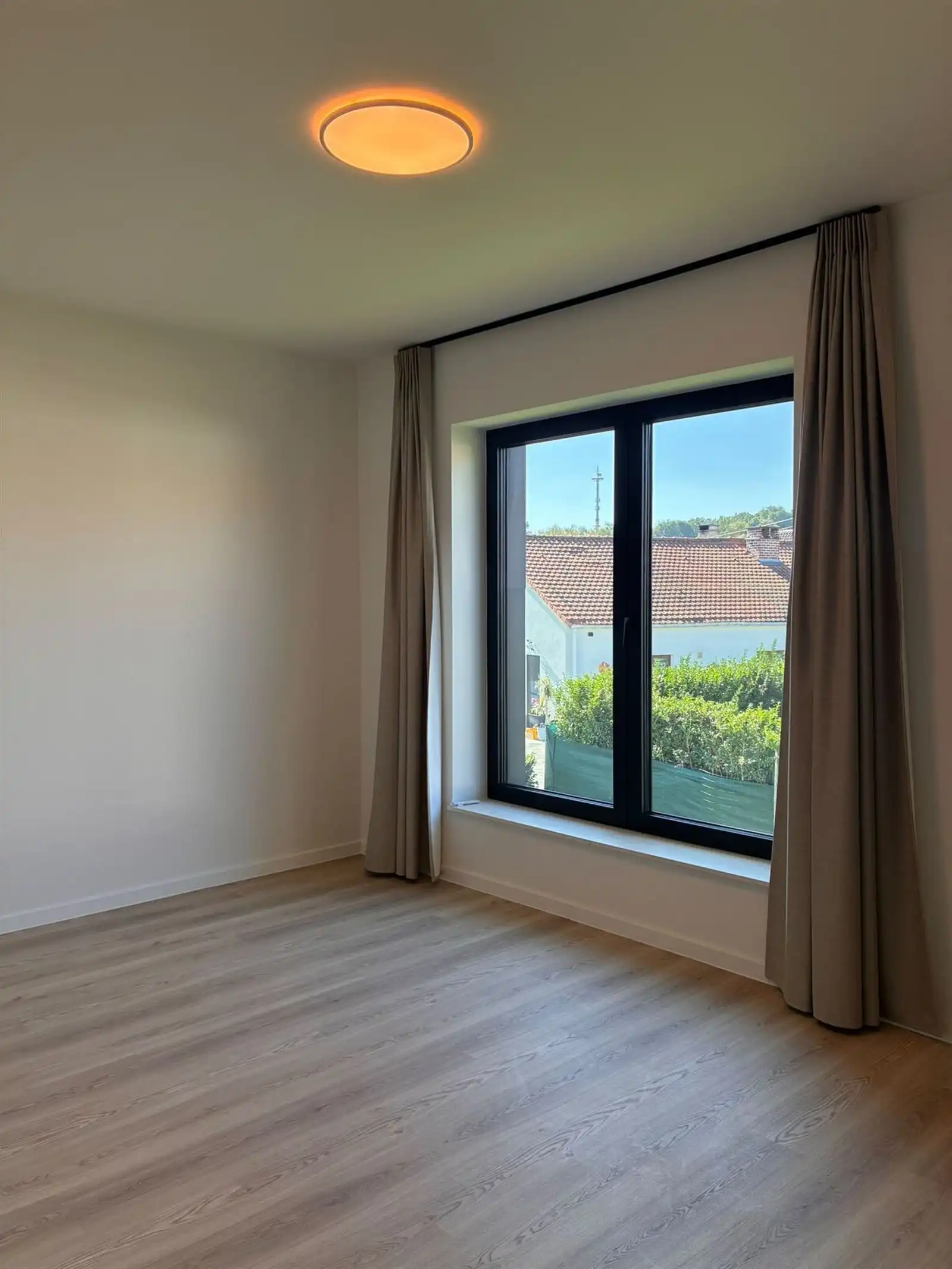 Nieuwbouw appartement met 2 slaapkamers terras en staanplaats   foto 9