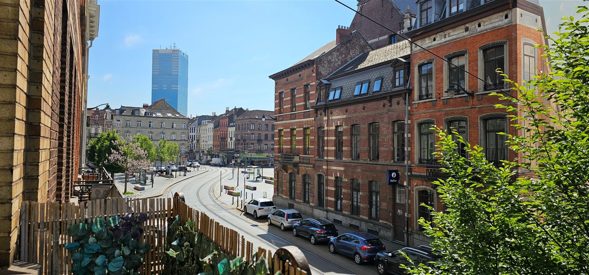 Gebouw met 2 appartementen foto 6