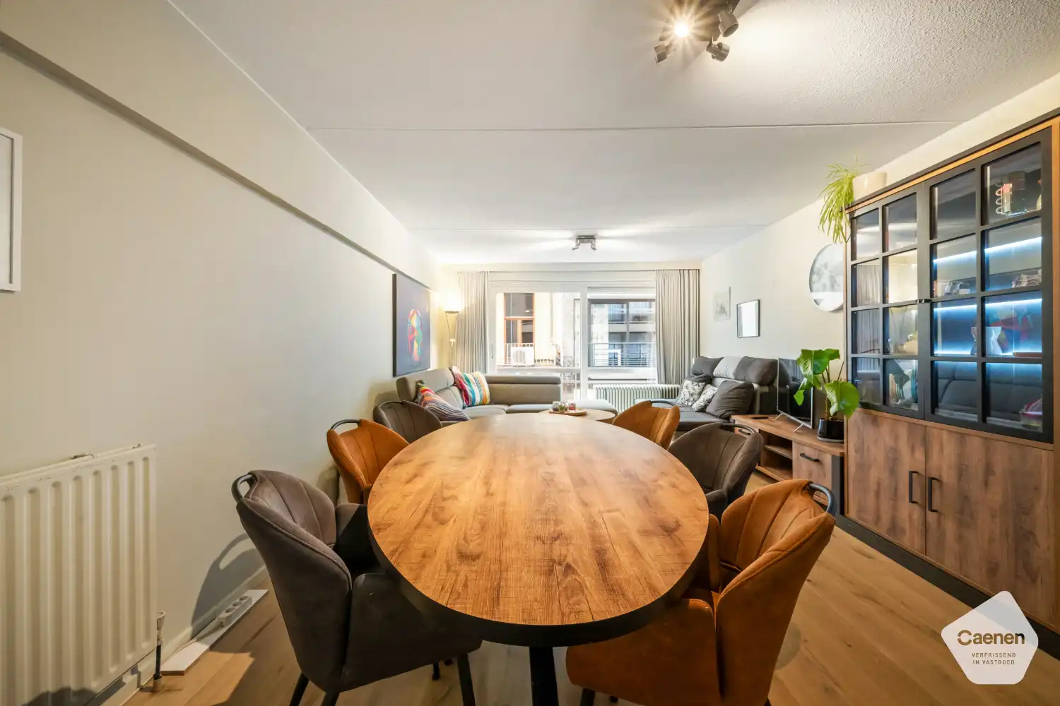 Instapklaar 3 slaapkamer appartement in hartje Blankenberge foto 4