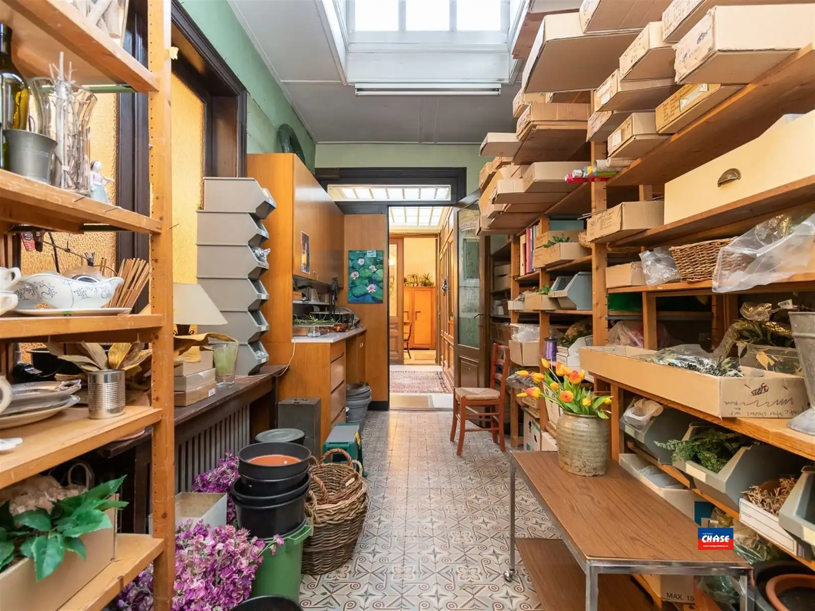 Handelshuis met 7 slaapkamers en tuin foto 6