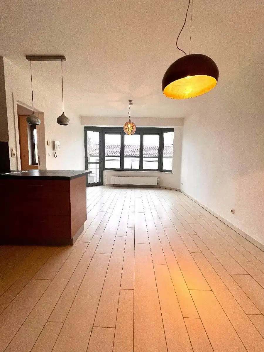 Duplex met terras, tuin en garage in Schepdaal foto 2