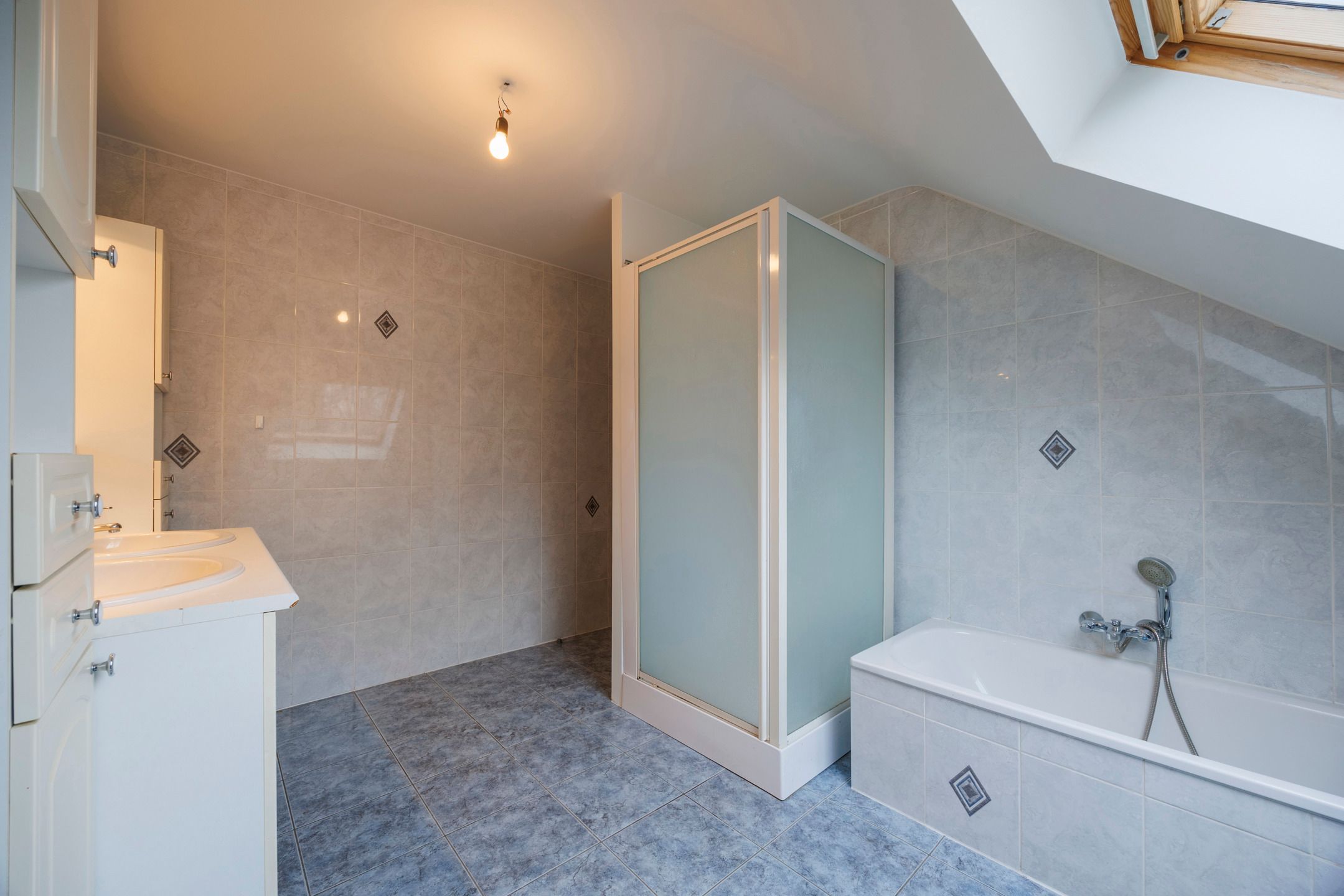 Landelijke, instapklare gezinswoning met 3 slaapkamers foto 16