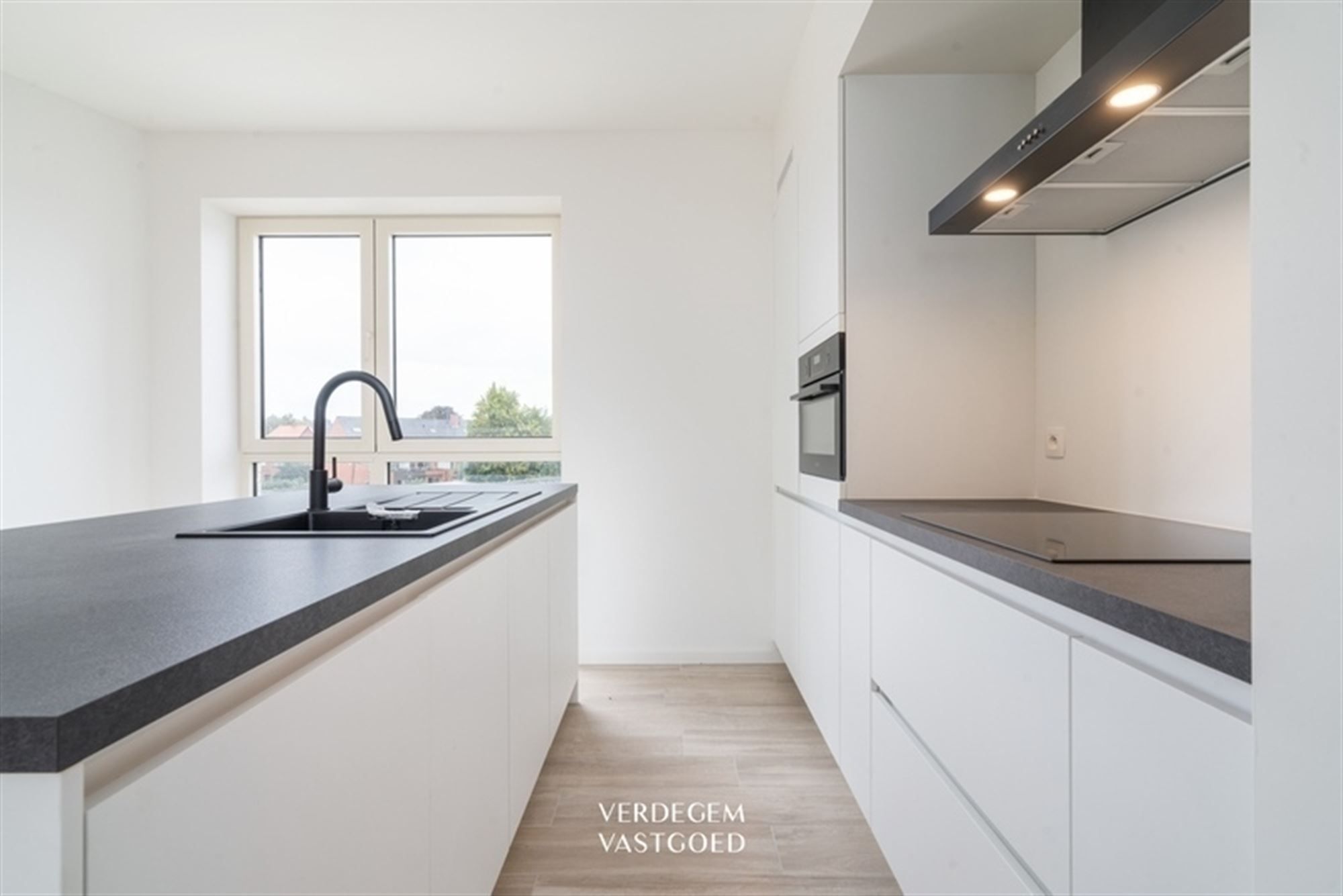 Prachtig duplexappartement met 3 slaapkamers en overdekt terras foto 7