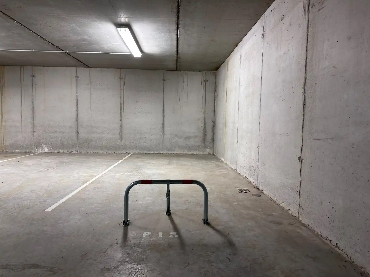 Ondergrondse parkeerplaats in centrum Gistel  foto 13