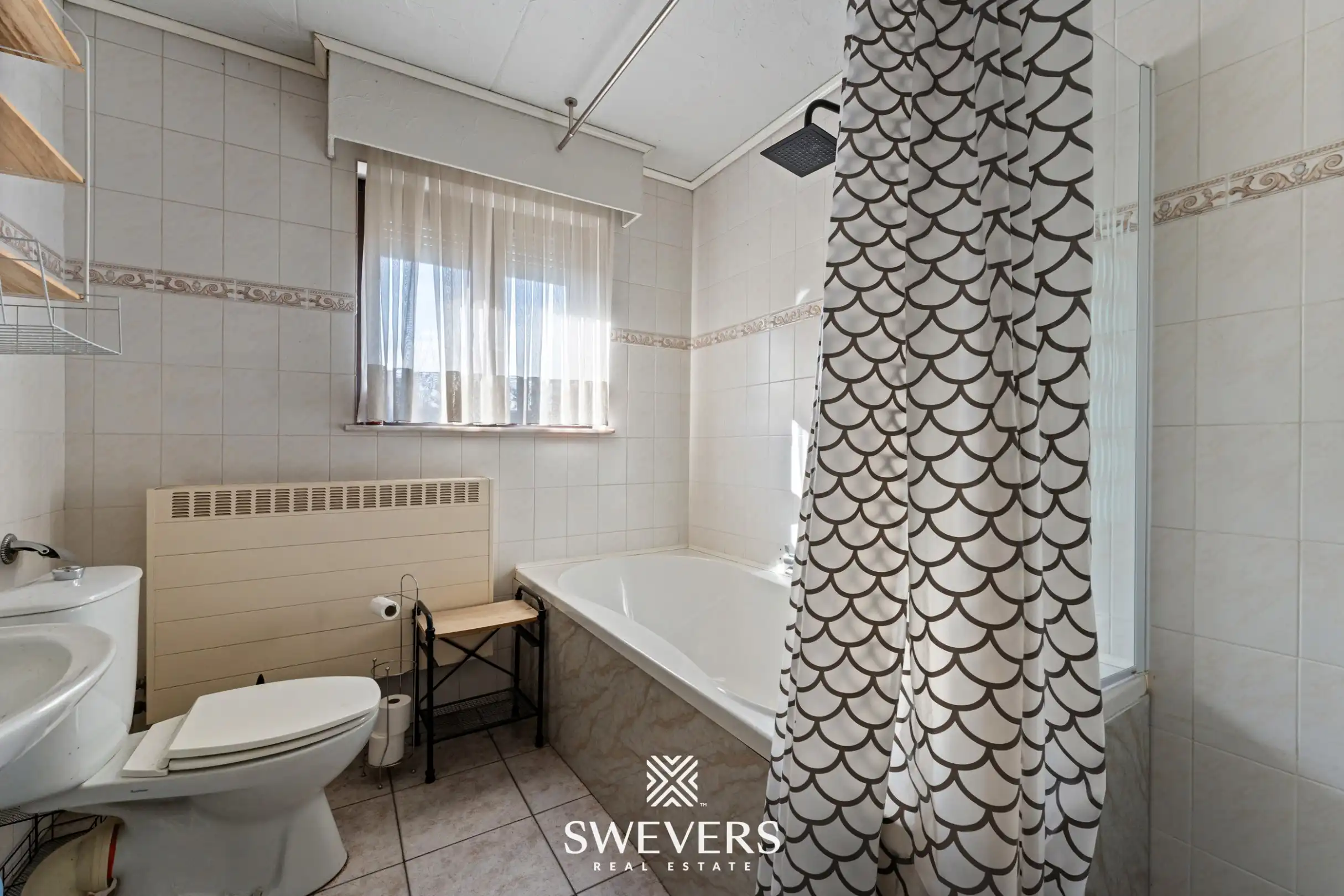 Instapklare splitlevelwoning met 5 slaapkamers rustige en centrale gelegen foto 15