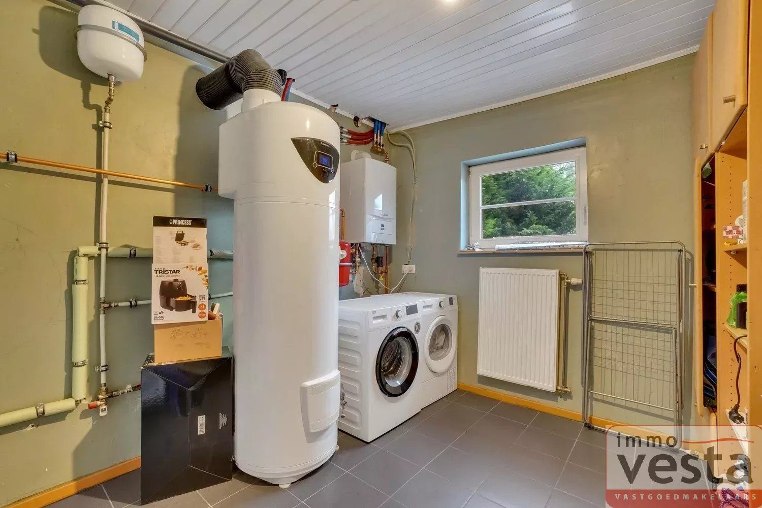 Ruime, gerenoveerde woning op een goede locatie foto 12