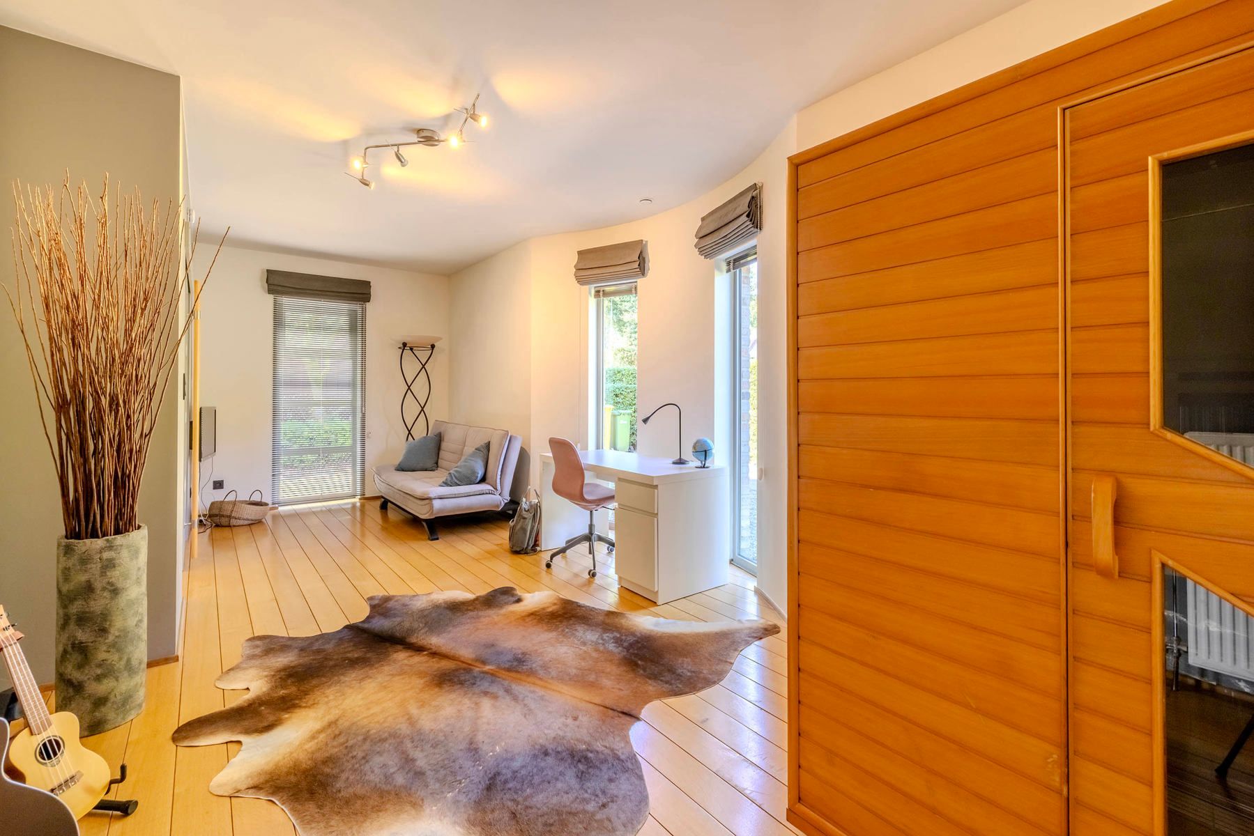 Laagbouwvilla met 3 slpk, 2 bdk, zwembad en poolhouse foto 18