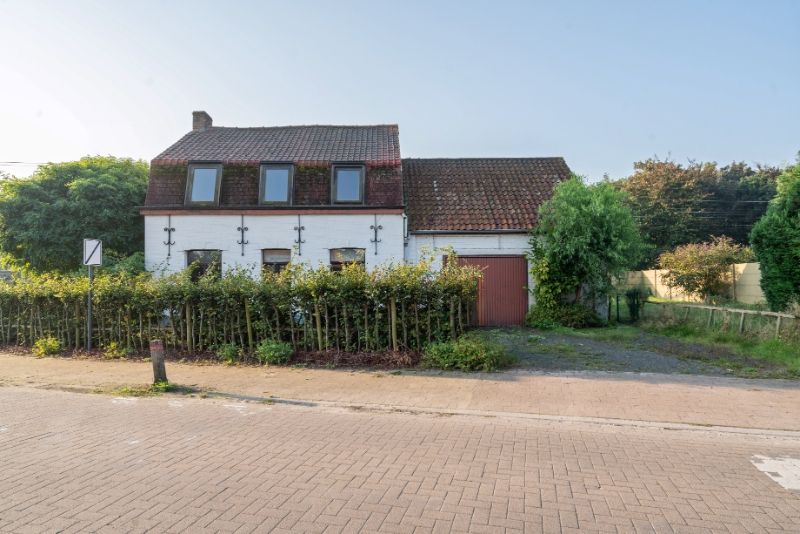 Woning op 289 m² grondoppervlak foto {{pictureIndex}}