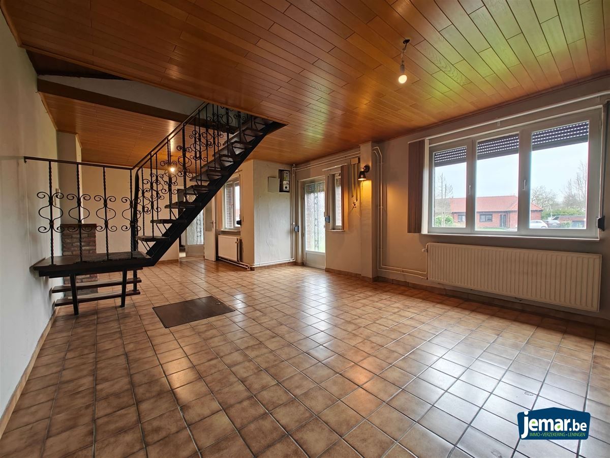 Instapklare woning met 4 slaapkamers en garage  foto 7