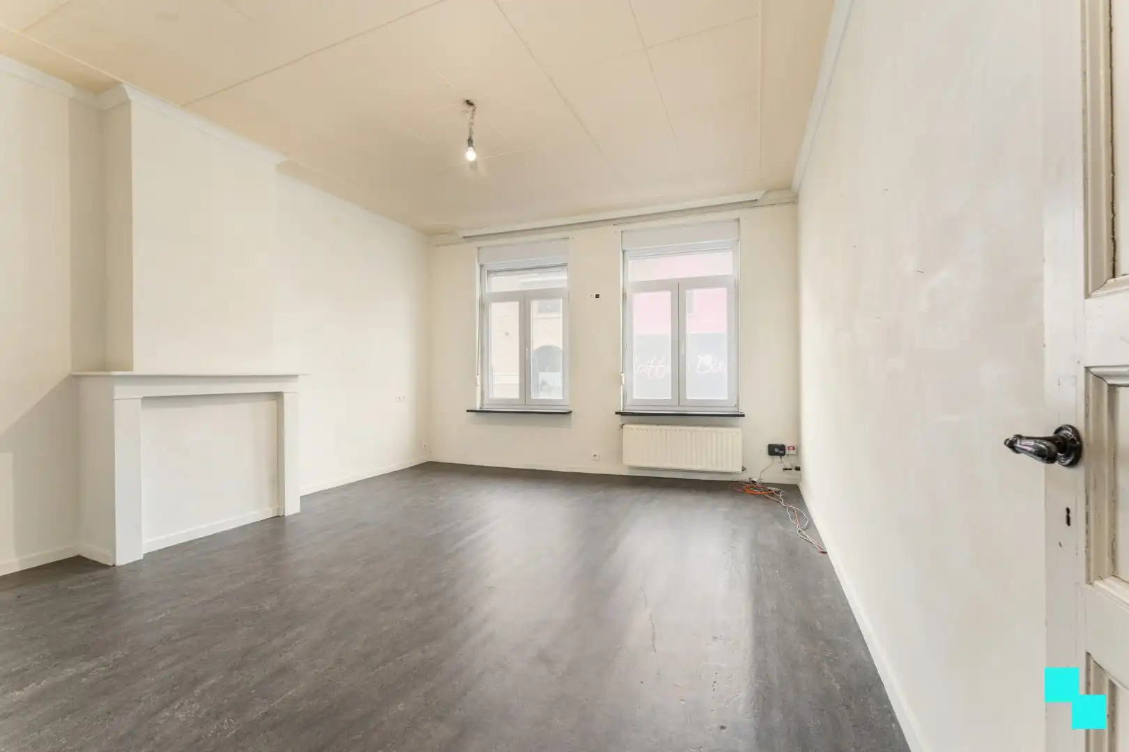 Karaktervol handelspand met woonst - centrum Roeselare foto 19