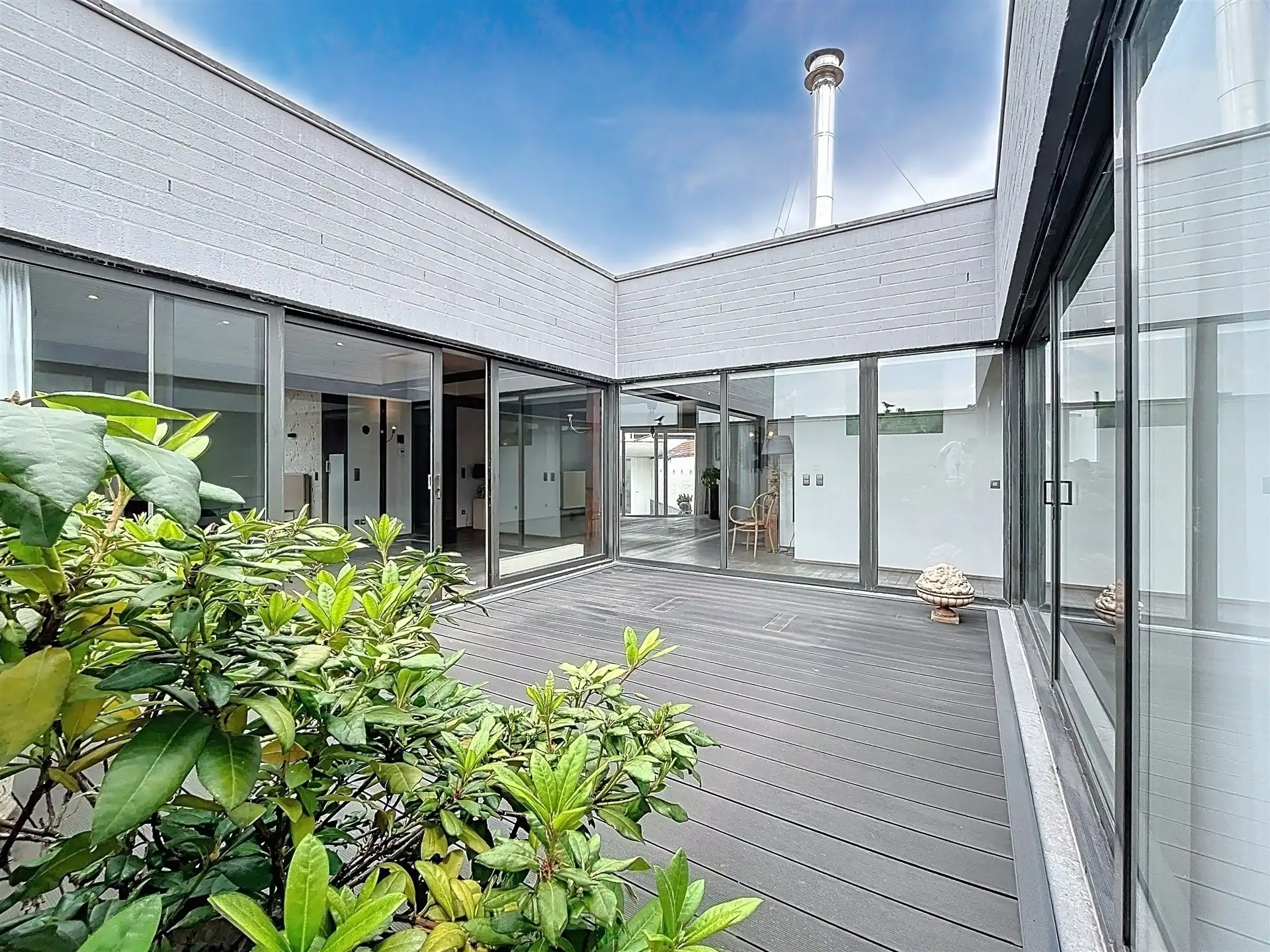 Mooie loft 250m² met magazijn van 450 m² en 2de woonst foto 8