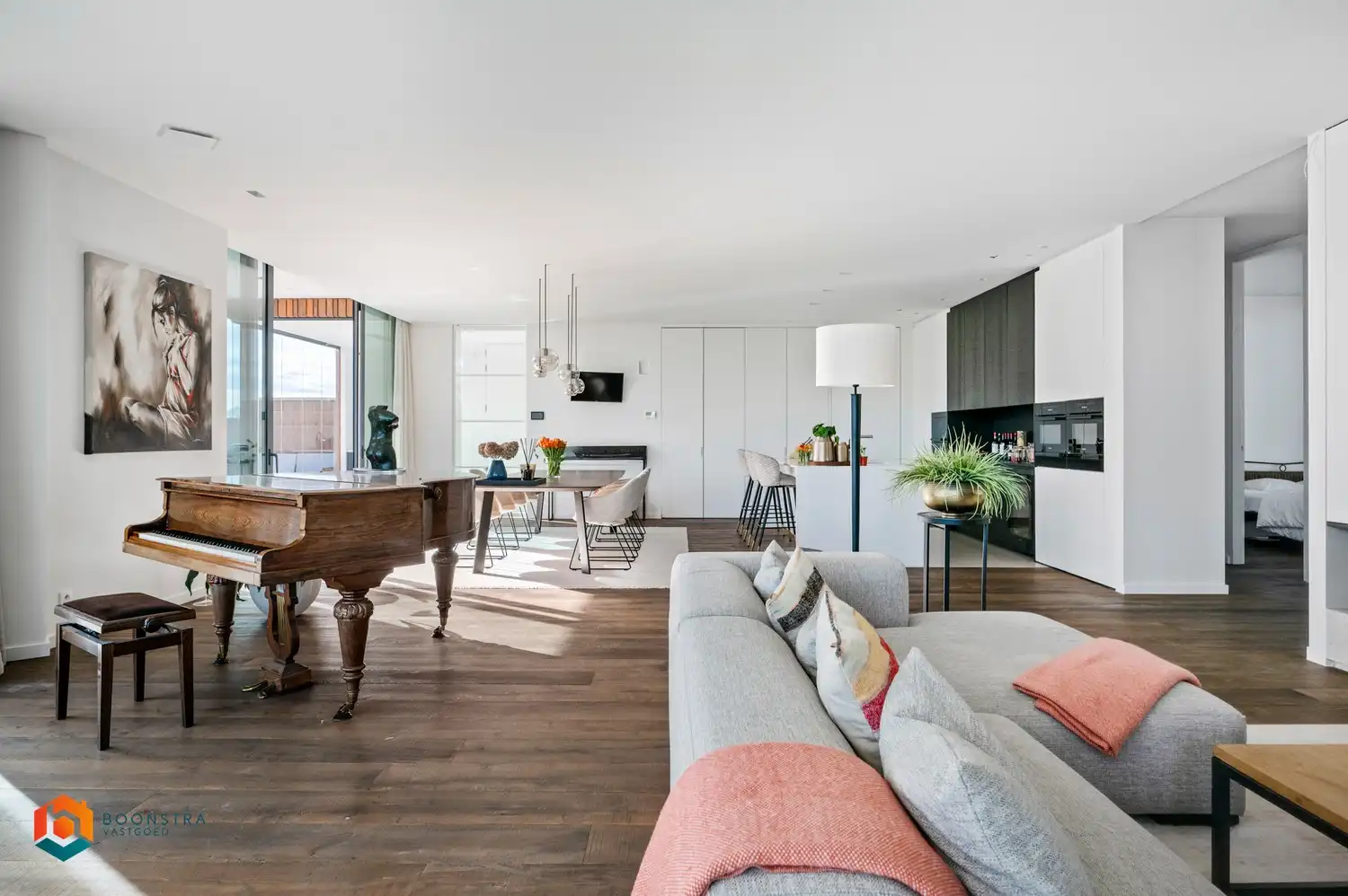 Exclusieve penthouse met 5 slpkrs, riant terras en ruime garage foto 3