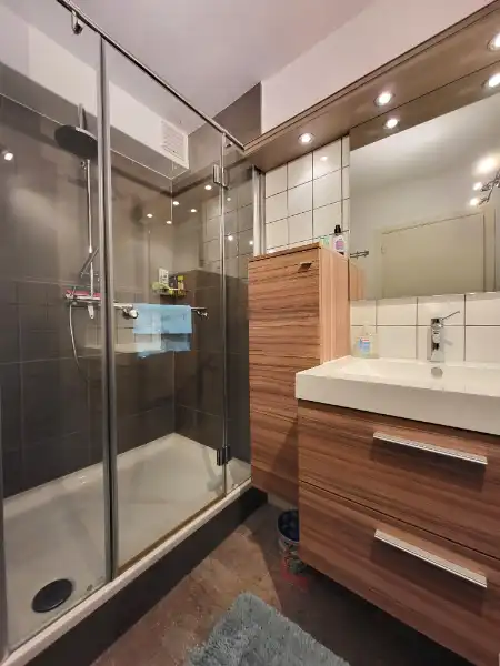 2-slaapkamer appartemet met terras en panoramisch zeezicht te koop foto 5