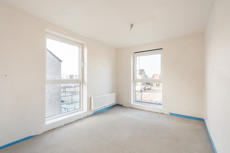 Instapklare nieuwbouwwoning met zonnige tuin te Roeselare foto 8