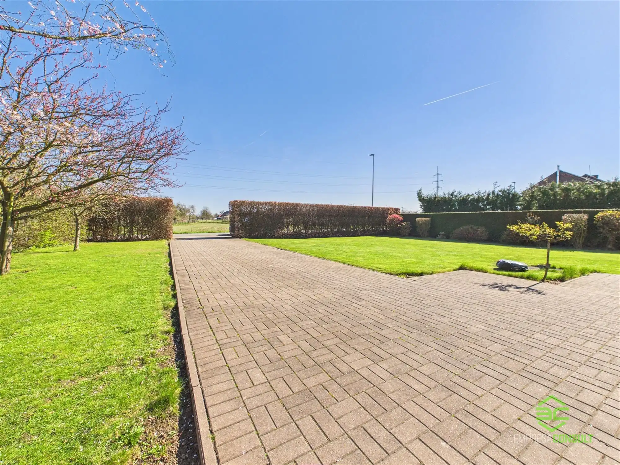 Gelijkvloerse OB met 3 slpk op een topligging! foto 3