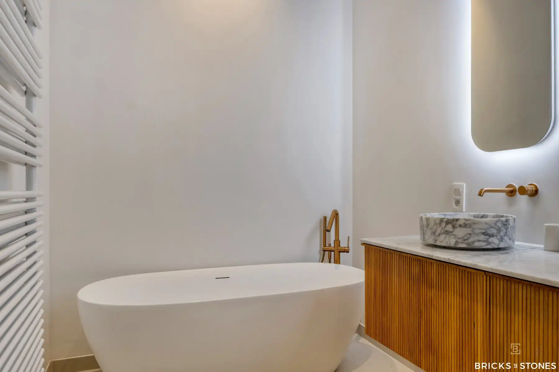 Verborgen parel: gelijkvloers appartement met terras foto 27