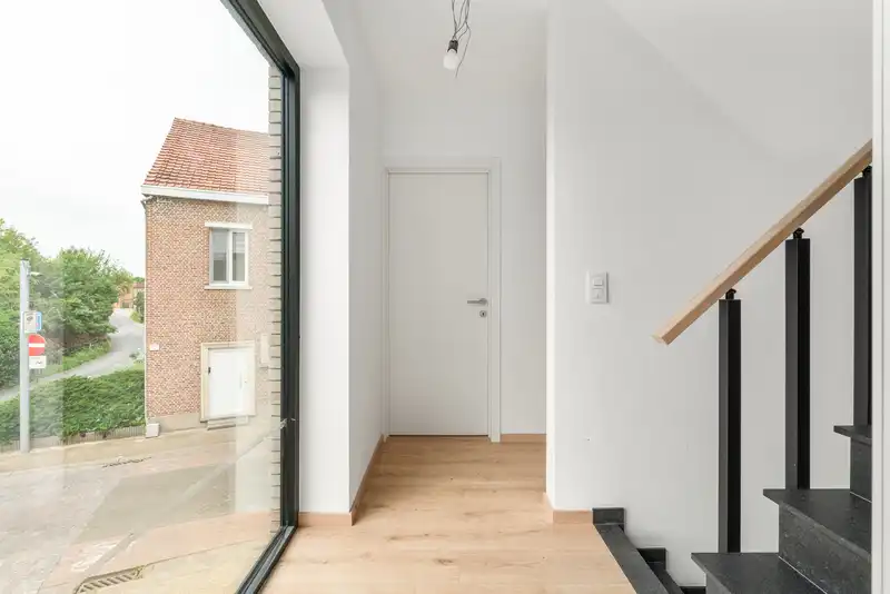 Nieuwbouw met trendy inrichting foto 24