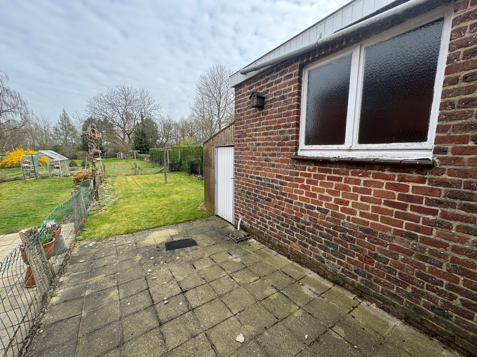 OPTIE Rustig gelegen woning met 3 slaapkamers, tuin en staanplaats foto 23