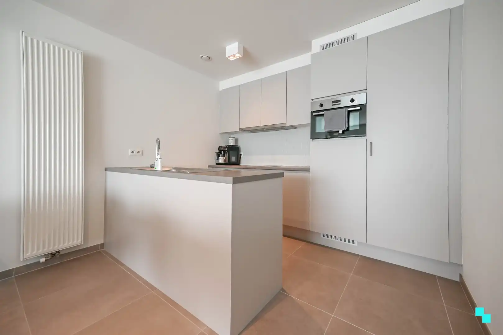 Gezellig en rustig gelegen appartement nabij centrum Emelgem foto 8