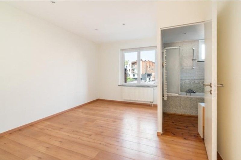 ✨ Stijlvol appartement in hartje Vilvoorde mét zonnig terras! ☀️ foto 6