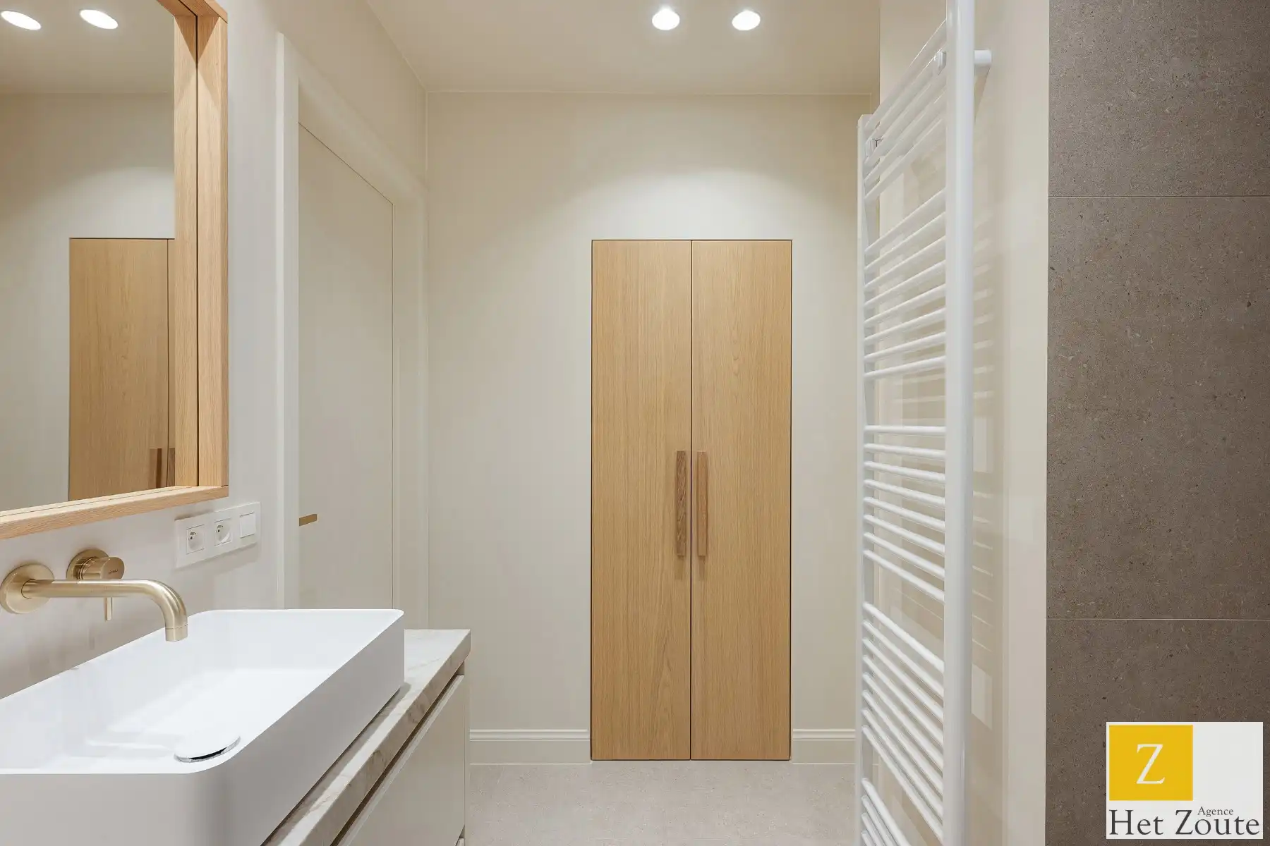 Gezellig appartement met zicht op het Zegemeer te Knokke foto 18