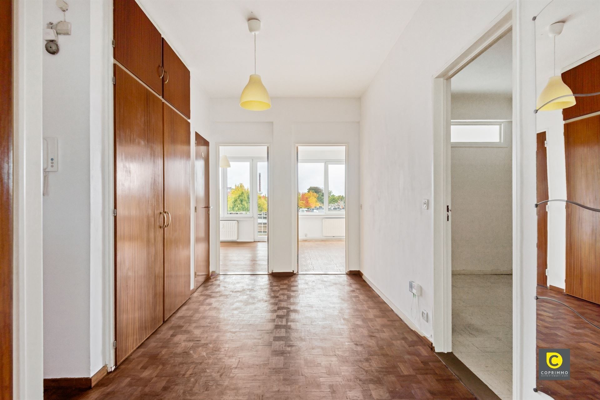 Instapklaar appartement te Berchem foto 7