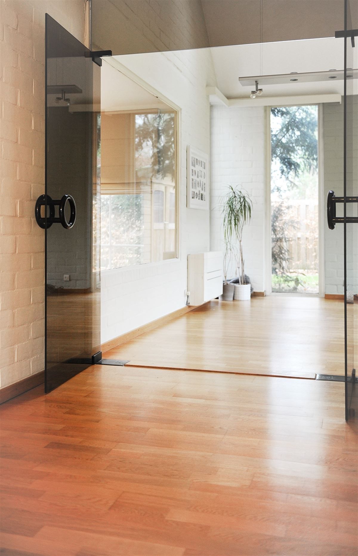 Op te frissen villa op toplocatie foto 11