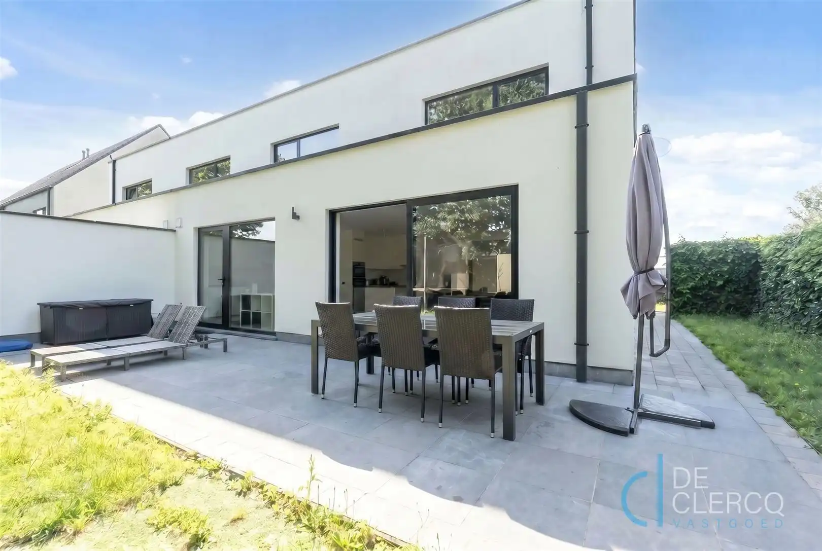 Moderne, tijdloze woning te koop in een gezellige wijk!  foto 15