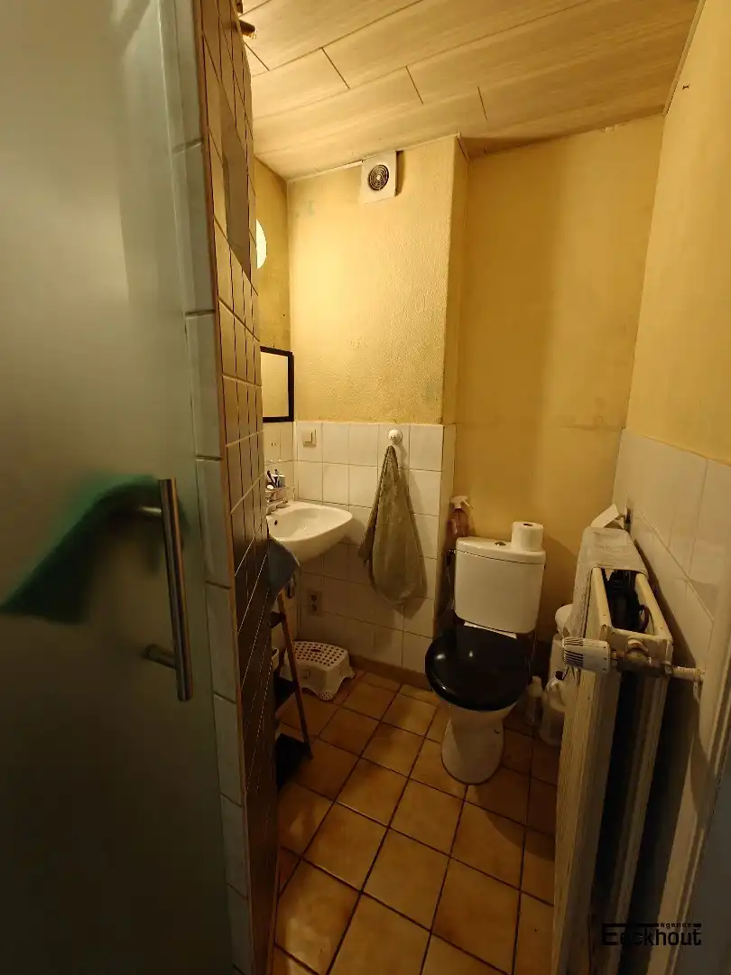 Opbrengsteigendom bestaande uit 3 appartementen en garage in Oostende! foto 8