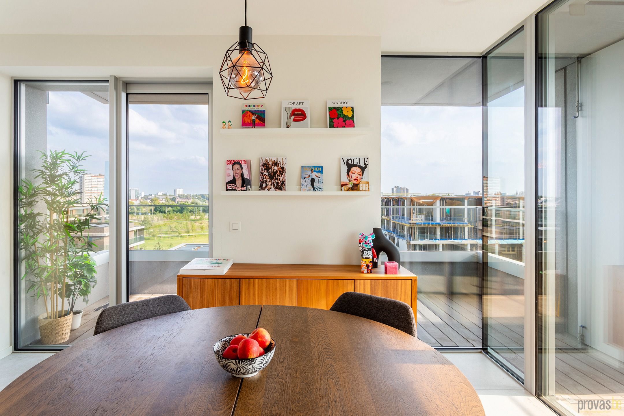 INSTAPKLAAR APPARTEMENT MET TERRAS EN PANORAMISCHE ZICHTEN foto 12